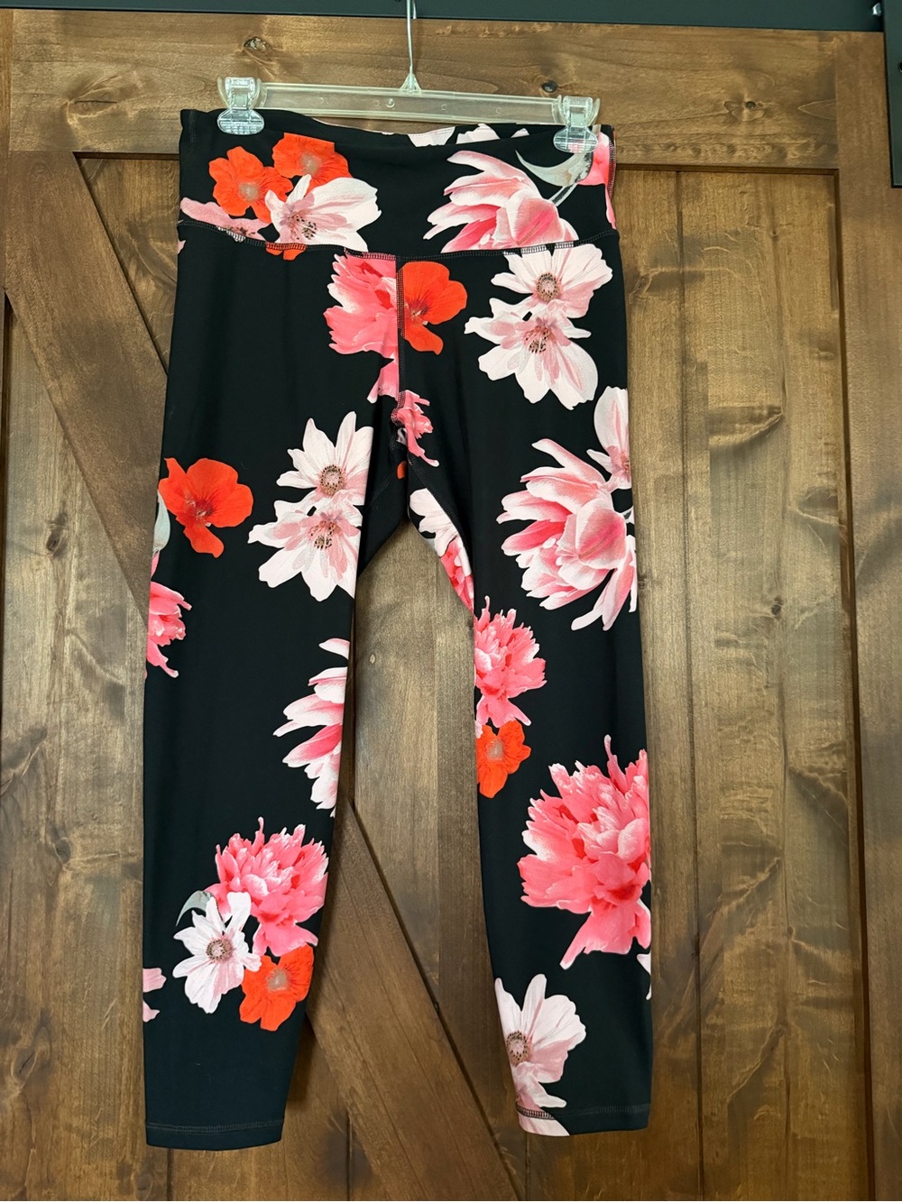 NWOT Old Navy High-Waisted Elevate 7/8-Length Floral-Print Leggings